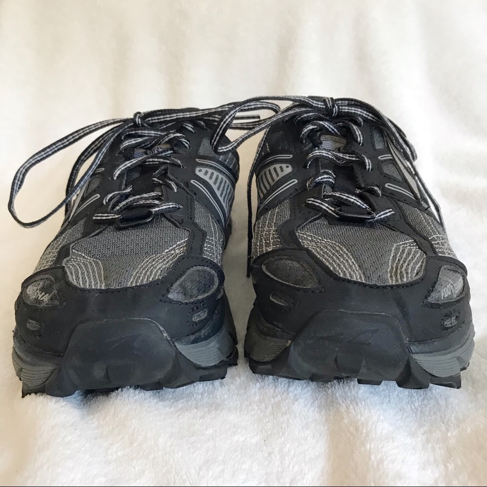 Altra Black and Gray Women's Sneakers - Picture 4 of 12